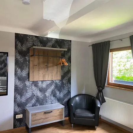 Apartment Ferienwohnung Zum Tiefenthal Muehlhausen (Thuringia)
